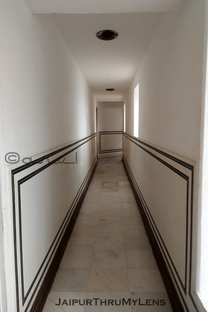 jal-mahal-palace-jaipur-inside-corridor-photo-gallery