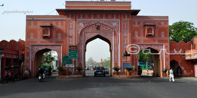 gates-of-jaipur-new-gate-chaura-rasta-near-golcha-cinema-jaipurthrumylens