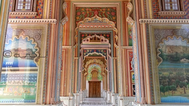 patrika-gate-rajasthani-art-mural