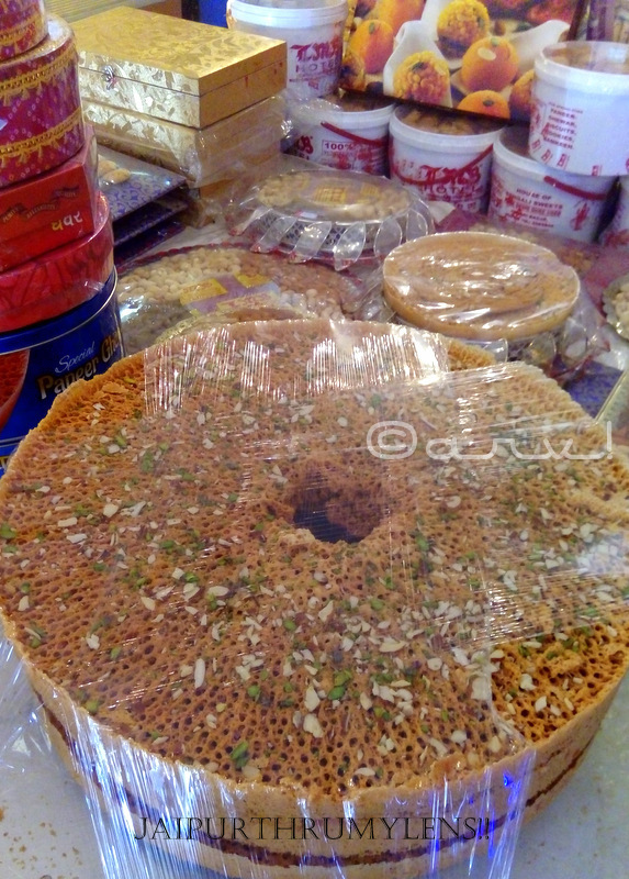 ghevar-jaipur-famous-sweets-lmb-johari-bazar