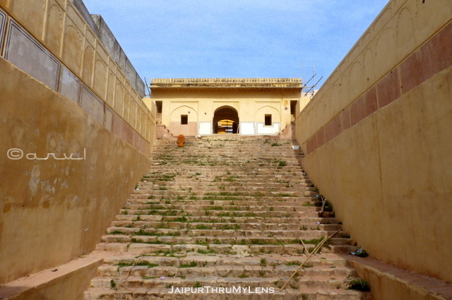 ancient-jaipur-stepwell-architecture-design-rajasthan