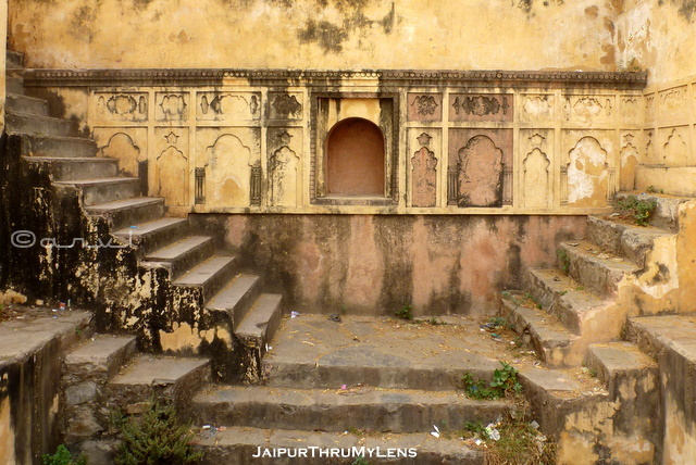 amer-stepwell-need-restoration-jaipur-india