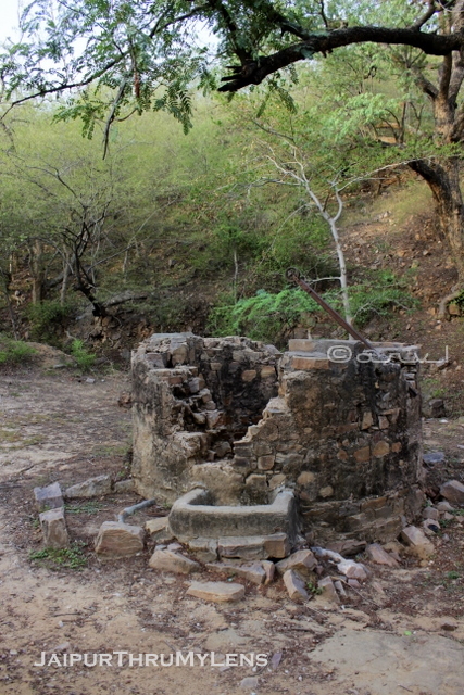 waterhole-in-jaipur-trekking route