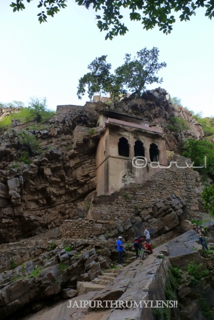 hathni-kud-trek-jaipur