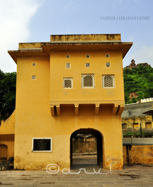 panna-meena-kud-entry-mian-amer-town-baori-in-jaipur-stepwell-jaipurthrumylens