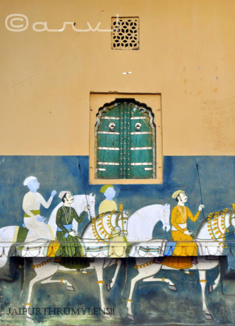 rajasthani-painting-on-wall-organic-colors-procession-of-king-ambikeshwar-mahadev-temple history-amer-fort-jaipur