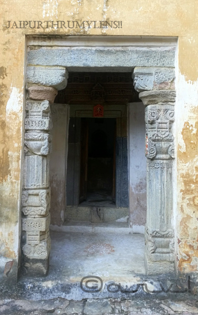 medieval-stone-temple-in-jaipur-ambikeshwar-mahadev-amer