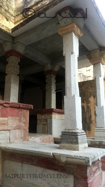 nameless-medieval-stone-temple-at-ambikeshwar-mahadev-temple-amer-jaipur