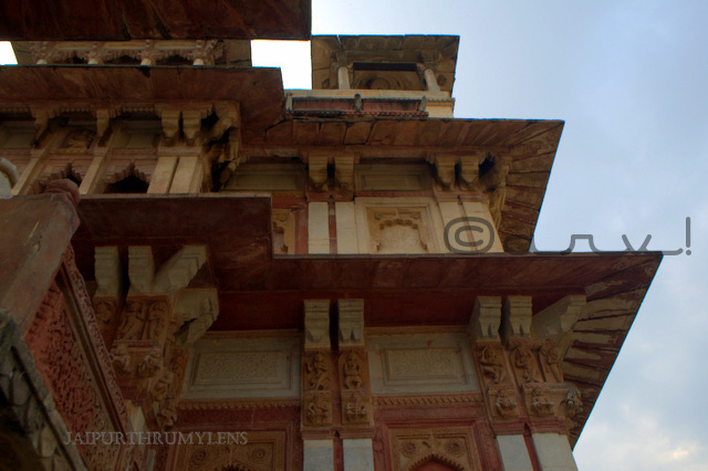 beautiful-indian-carving-mythology-jagat-shiromani-temple-jaipur