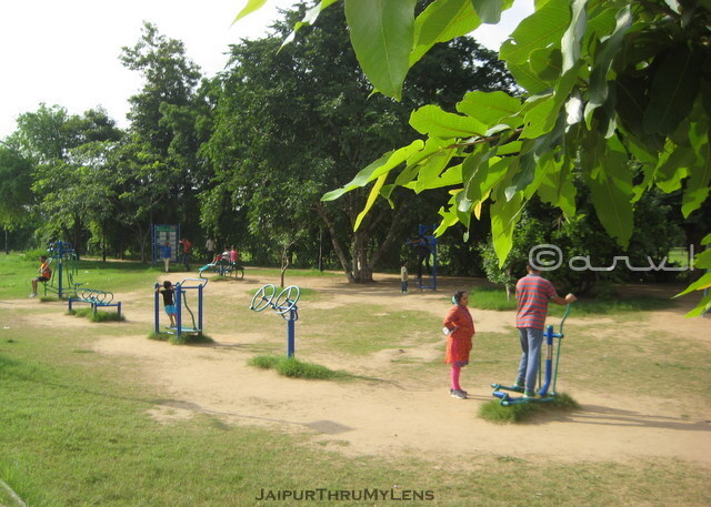outdoor gym-central-park-jaipur