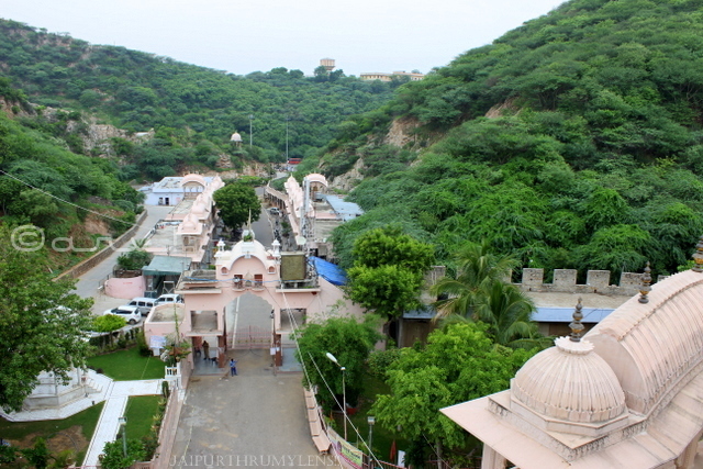 khol-ke-hanuman-ji-temple-jaipur-annakut-photo