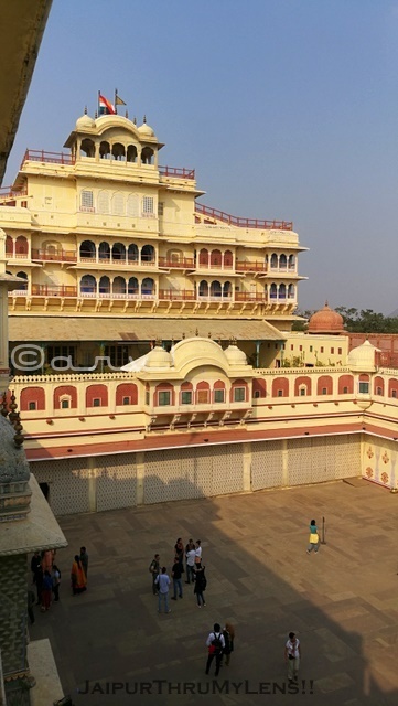 city-palace-jaipur-chandra-mahal-pritam-chowk