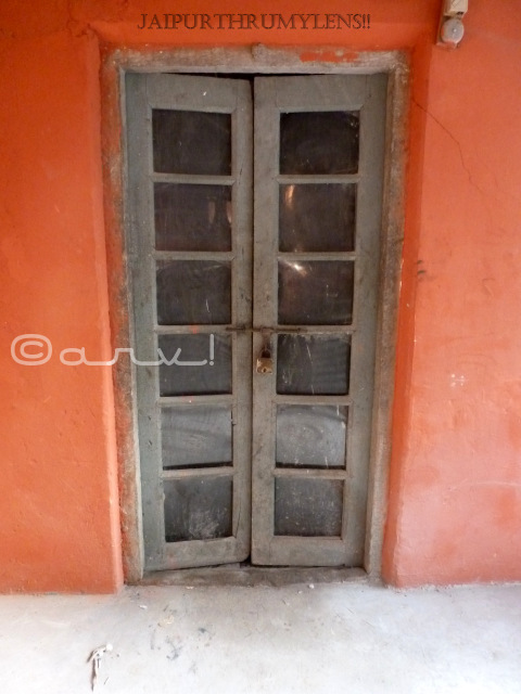 old-gate-in-jaipur-amanishah